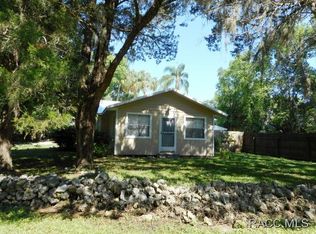10598 W Halls River Rd, Homosassa, FL 34448