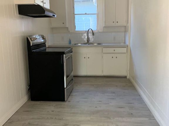 4th image of 334 S Madison Ave