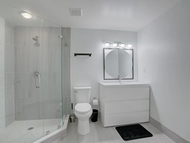 100 Uno Lago Dr #402 — Photo 29