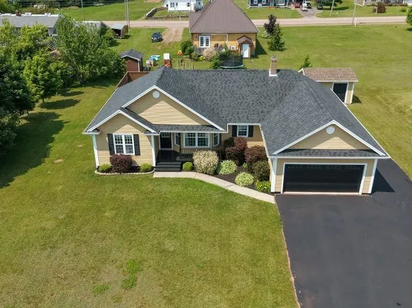 25 Wendell Gallant Rd, Abrams Village, PE C0B 2E0