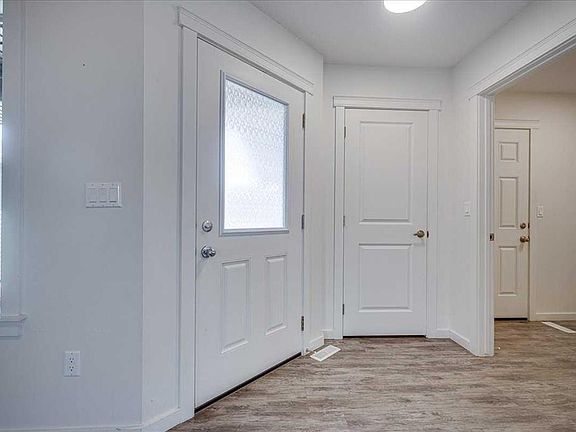 4th image of 58 E Ranchers Close
