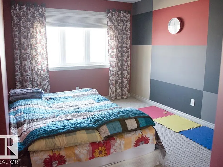 6162 Maynard Cres NW — Photo 10