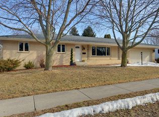 336 North Ave, Kewaskum, WI 53040