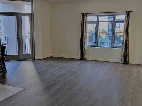 3rd image of 175 W Saint James St Unit 501