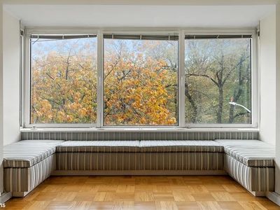 860 5th Ave APT 4C, New York, NY, 10065