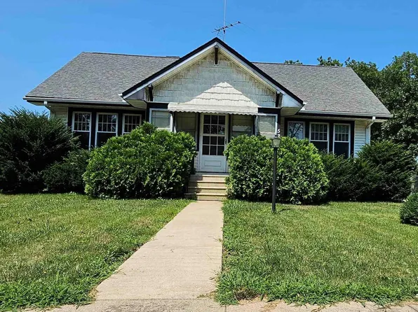 525 Jackson St, Moville, IA 51039