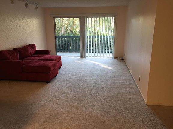 3rd image of 424 N Bellflower Blvd Unit 120