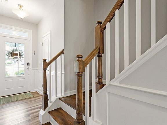 4th image of 174 Walking Path Pl