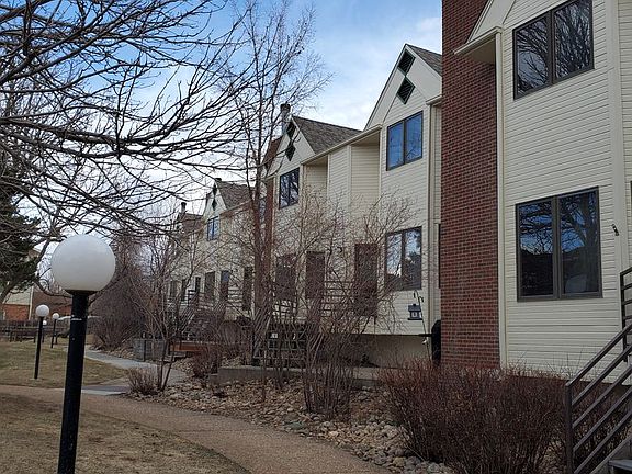 2nd image of 2130 28th Ave #7