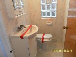 5th image of 4906 Crain St Unit D