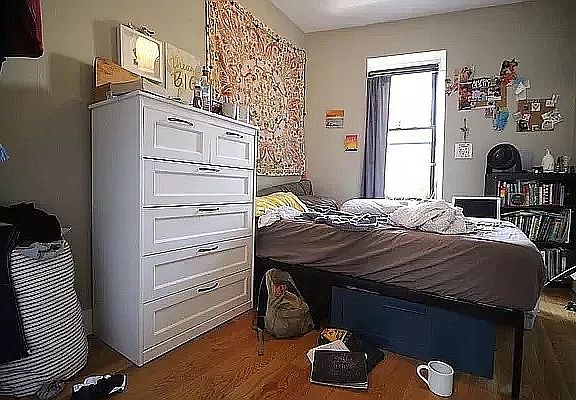 5th image of 148 Woodruff Ave #3A