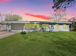 804 23rd Ave N, Texas City, TX 77590