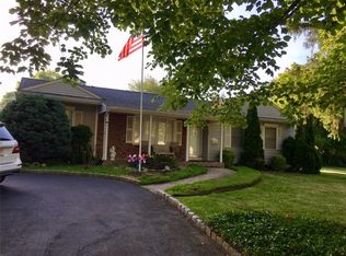 18 Harvard Rd, Parlin, NJ 08859