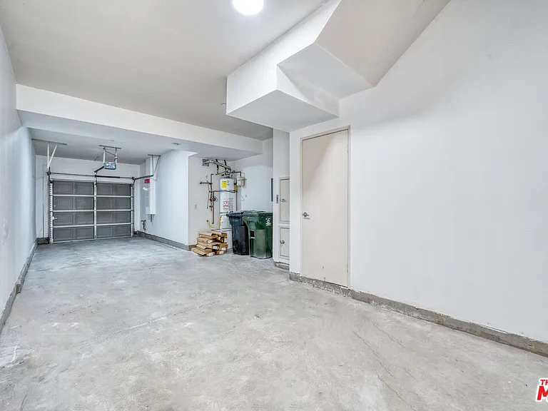 1133 Jewett Dr — Photo 27