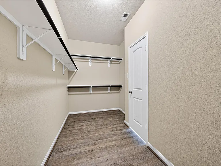 7703 Lehman Rd — Photo 26