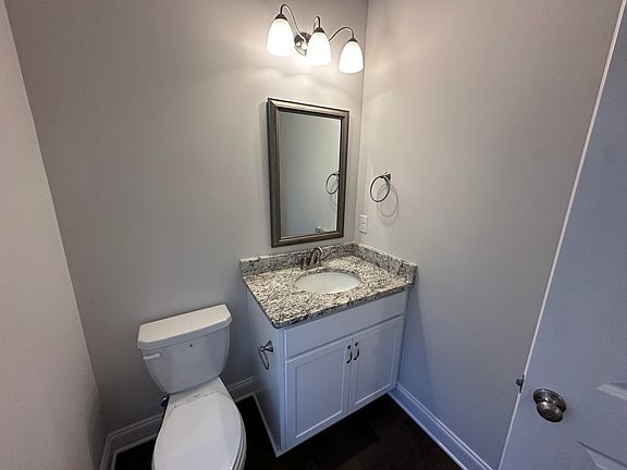 2nd image of 647 Caroline Court #6d