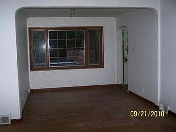 5th image of 109 Lavern St