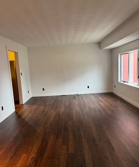 1016 River Rd — Photo 6