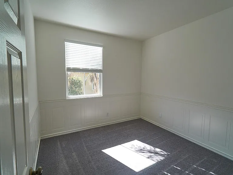 1191 Springfield Rd — Photo 7
