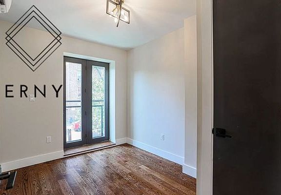 3rd image of 659 Hancock St #4W