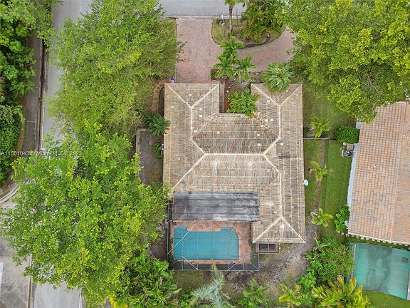 3rd image of 9138 NW 20th Mnr