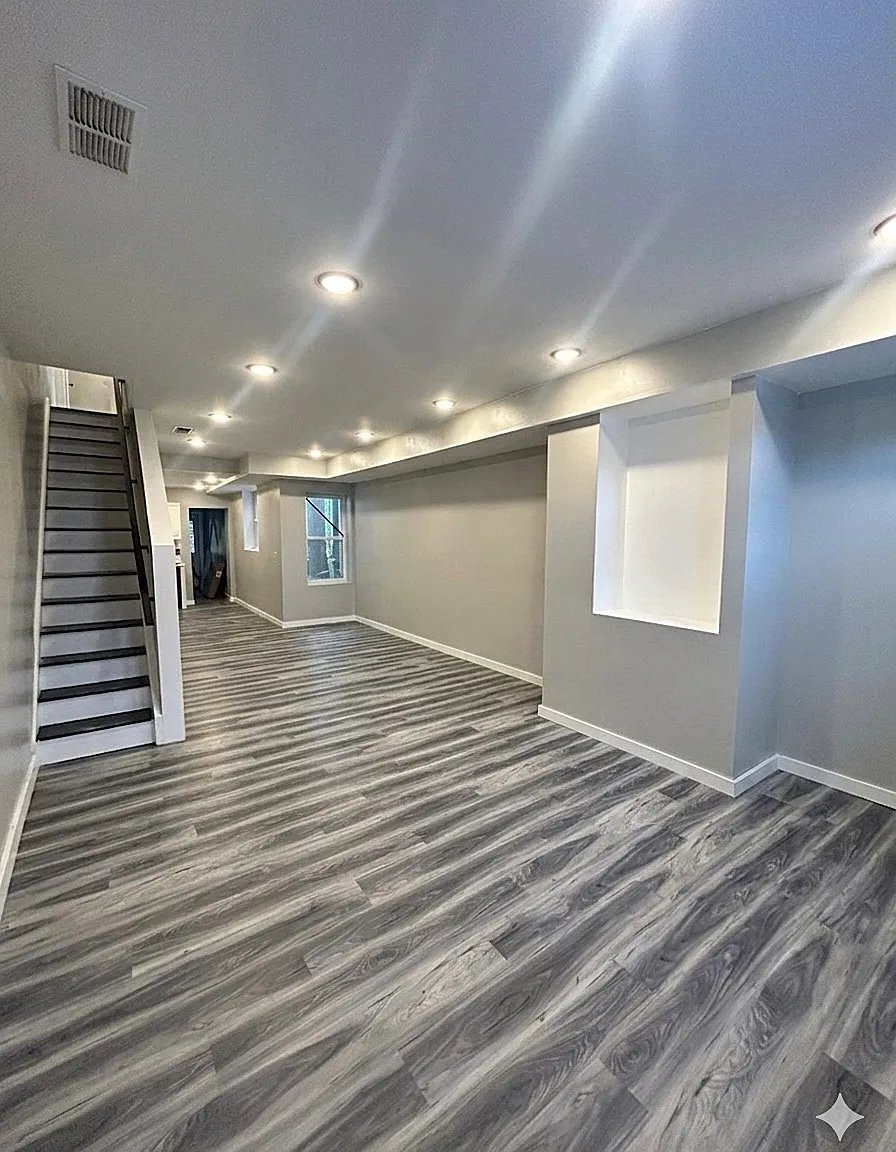 1846 E Madison St — Photo 3