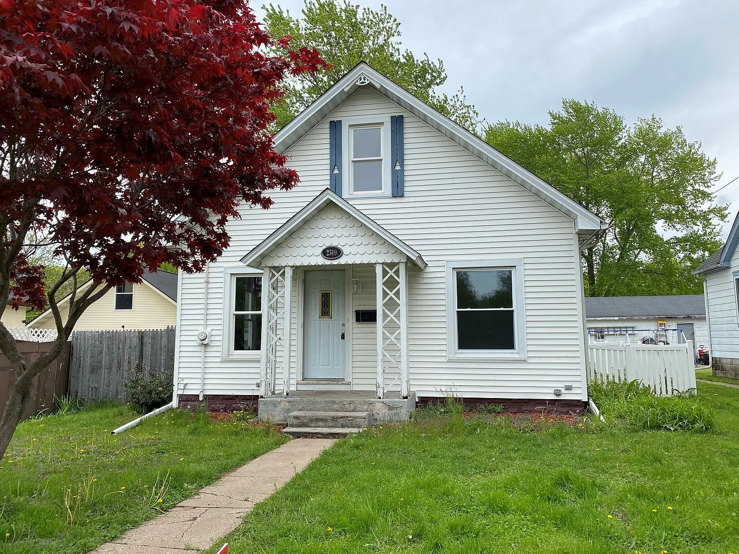 Spacious 2BR Home | Fenced Yard + Detached 2-Car Garage — Photo 1