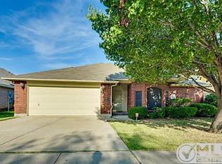 5746 Chelmsford Trl, Arlington, TX 76018