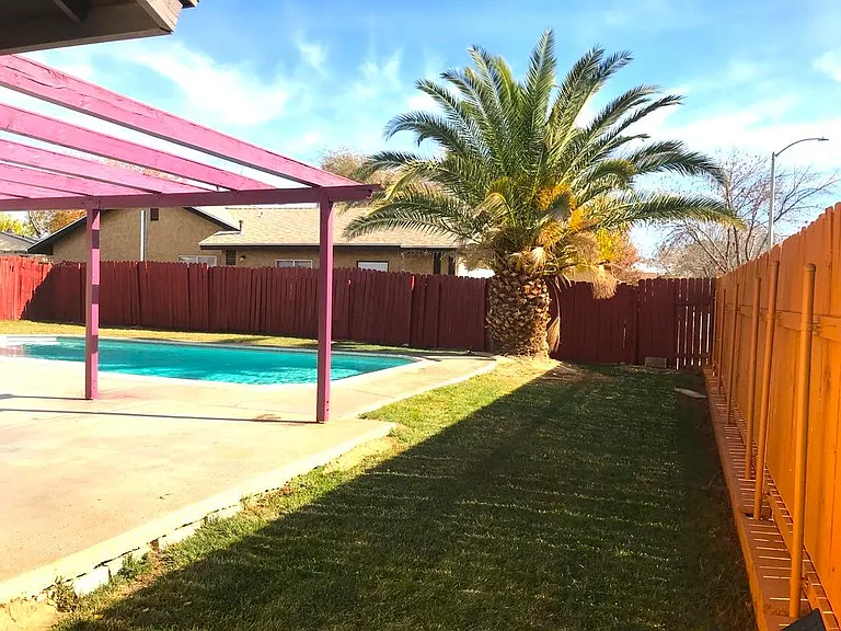 44138 Kirkland Ave — Photo 5