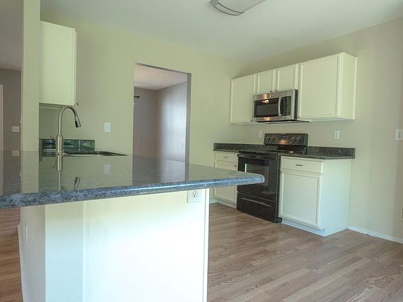 4th image of 15736 Circlegreen Dr