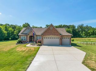 180 Brandi Lynn Dr, Foristell, MO