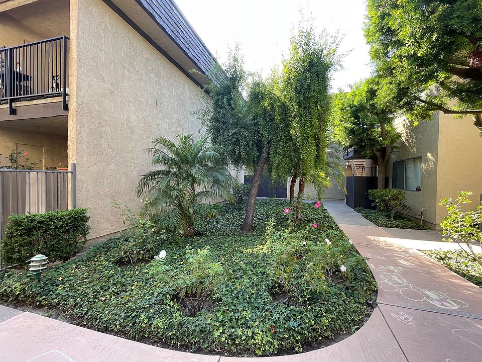 1st image of 1800 Gina Dr #29