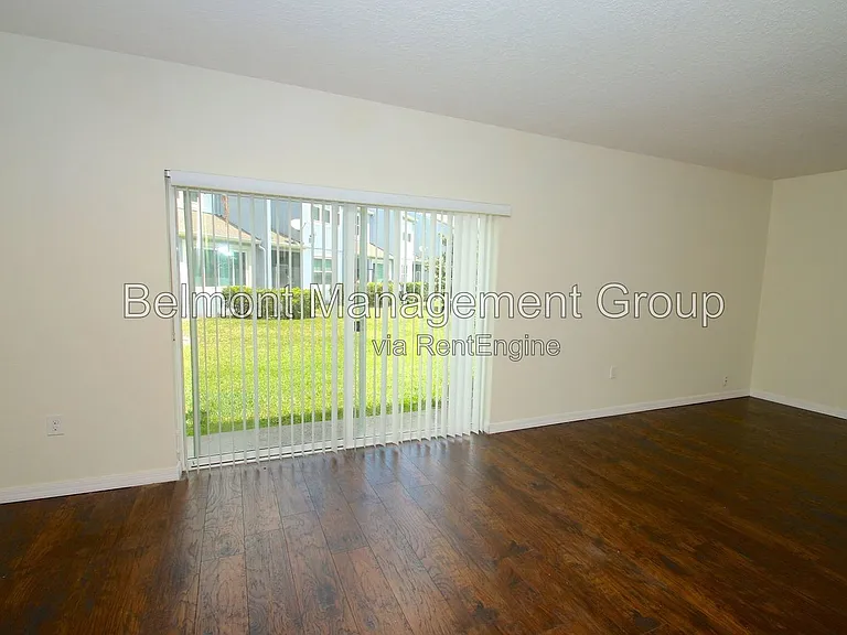 2358 Chatham Place Dr — Photo 6