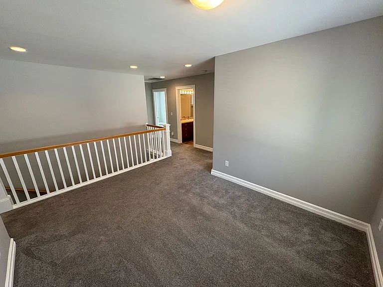 2504 Fir Crest Blvd — Photo 24