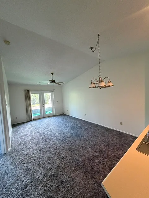 1 bed, 672 sqft, $1,400 — Photo 2