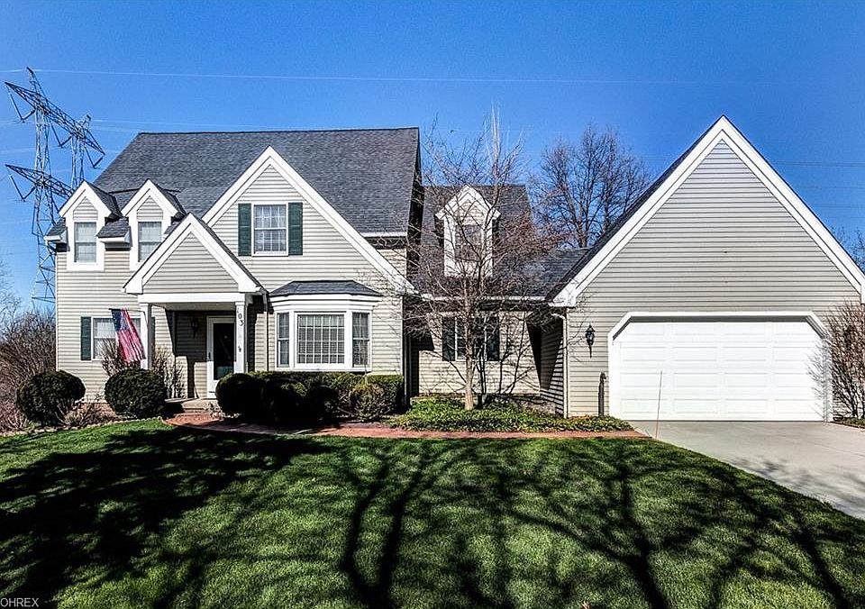 1st image of 103 Waverly Ln