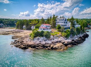 16 Tilton Ln, Southport, ME 04576