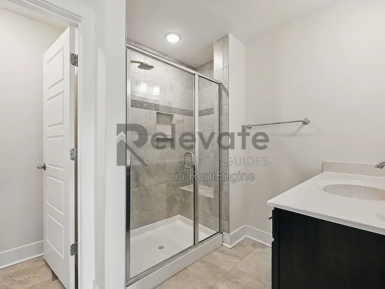 4227 Saunders Tavern Trl #B — Photo 33