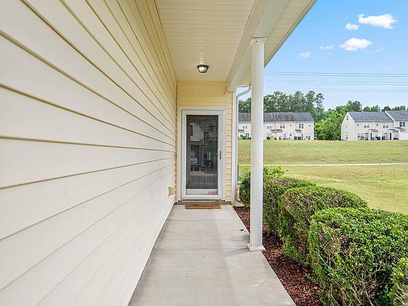 2nd image of 1111 Hadel Pl