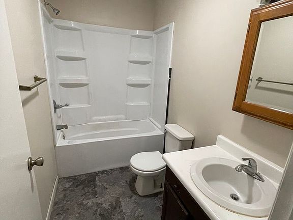 4th image of 4178 4192nd St #6A