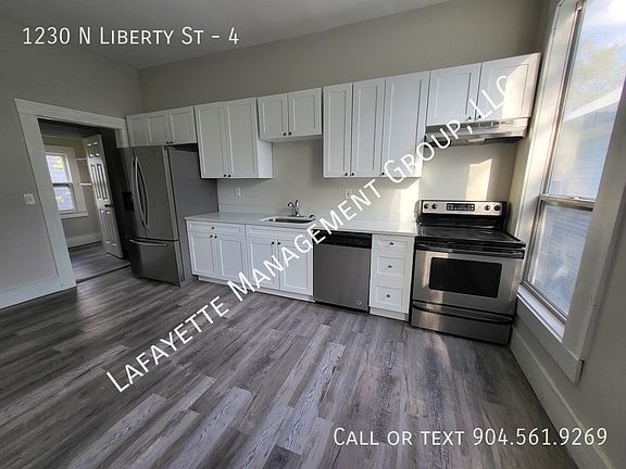 3rd image of 1230 N Liberty St #4