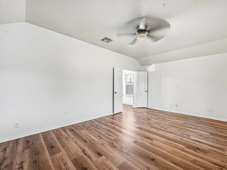 2403 Summers Glen Ct — Photo 22