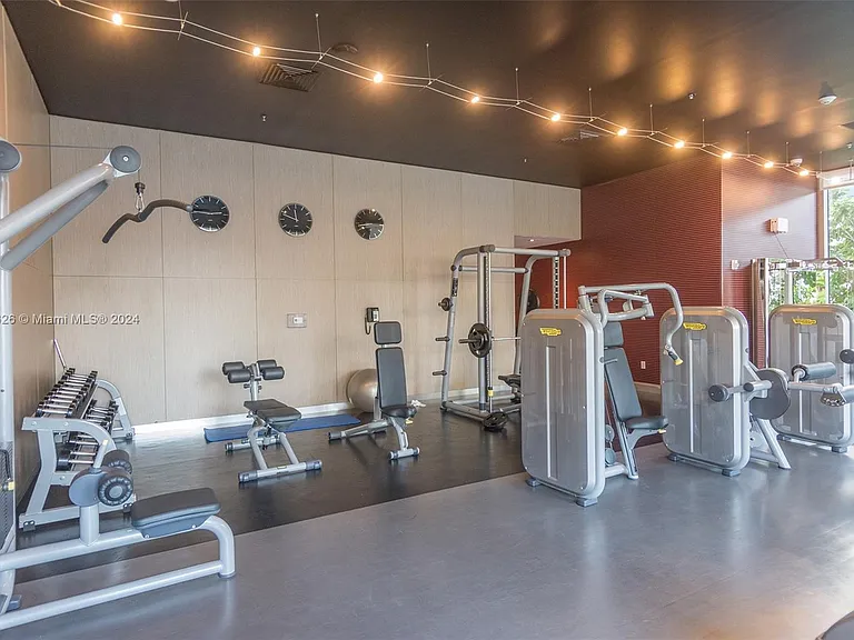2600 E Hallandale Beach Blvd #T3307 — Photo 19