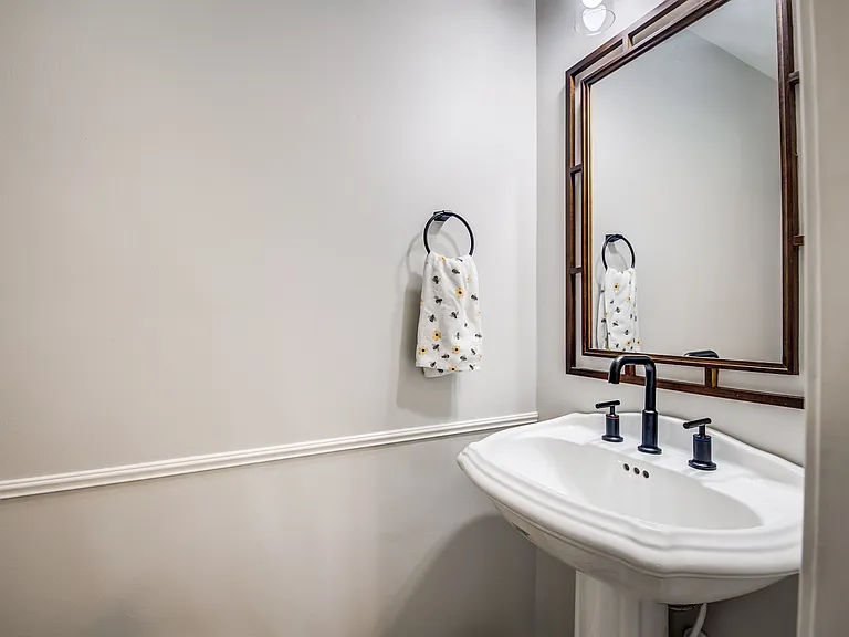15744 Beau Ridge Dr — Photo 3