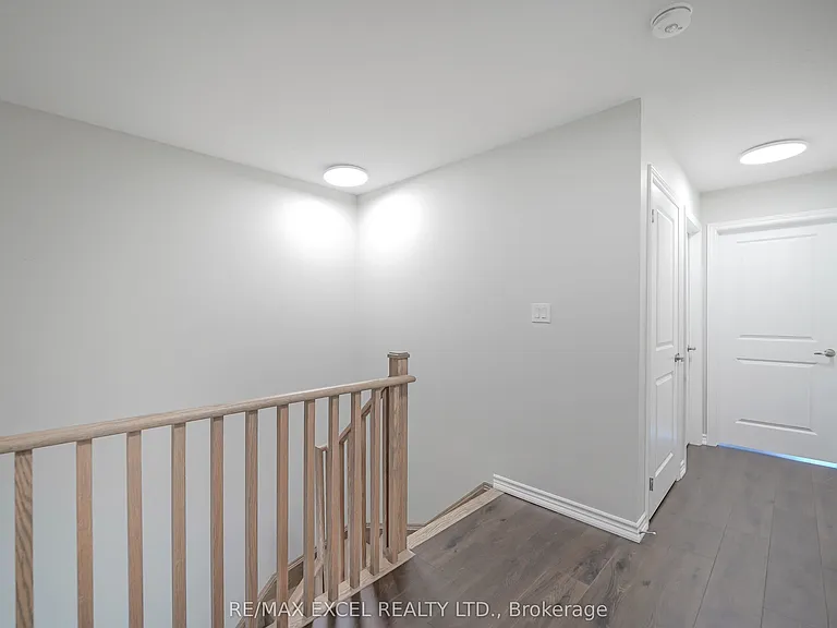 11 Chicago Ln — Photo 14