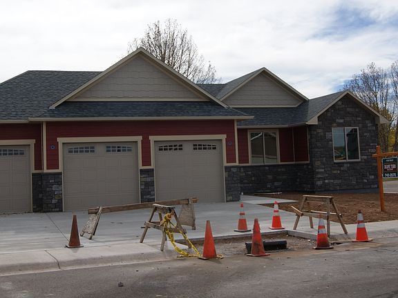 2nd image of 4308 Chippewa Dr