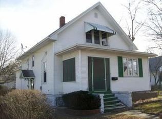 730 N Cleveland Ave, Kankakee, IL 60901