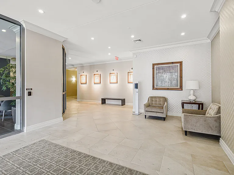 2451 Midtown Ave #601 — Photo 15