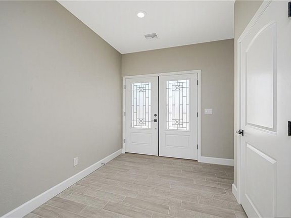 3rd image of 2850 Cactus Bloom Drive