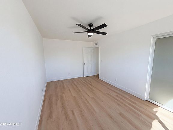 4th image of 5524 N 39TH Avenue